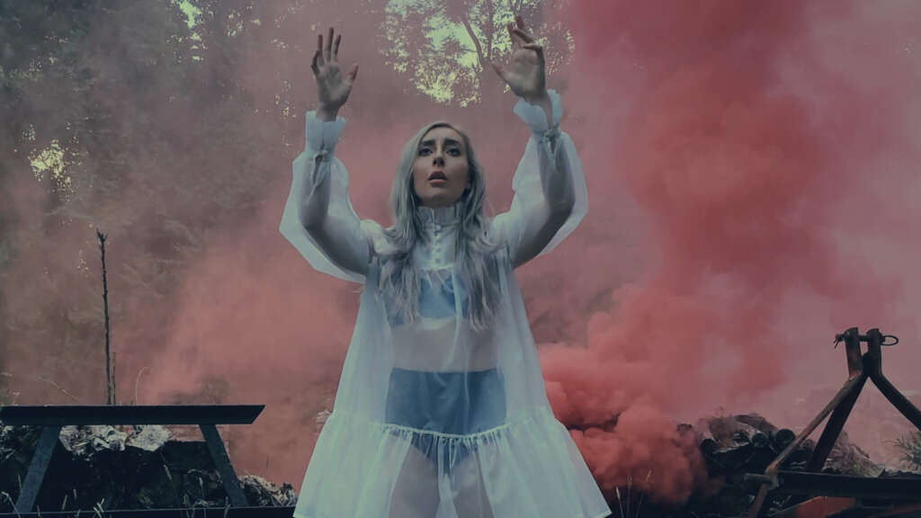 Reseña al último disco de Lingua Ignota